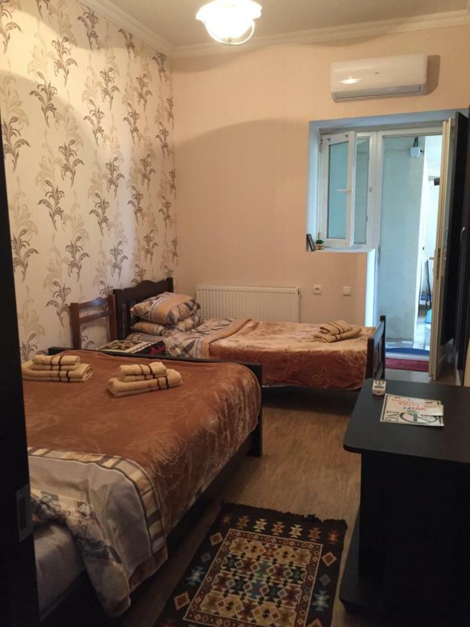 סינגאני Guest House Loza מראה חיצוני תמונה